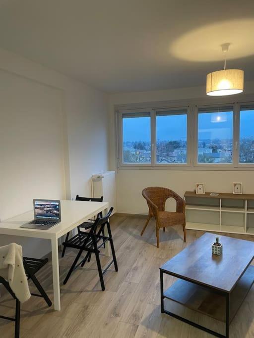 Appartement A Orleans Paisible מראה חיצוני תמונה